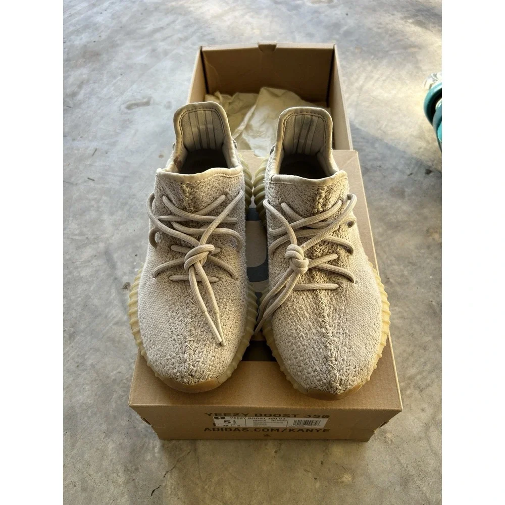 Used Size 5.5 - adidas Yeezy Boost 350 V2 Low Sesame